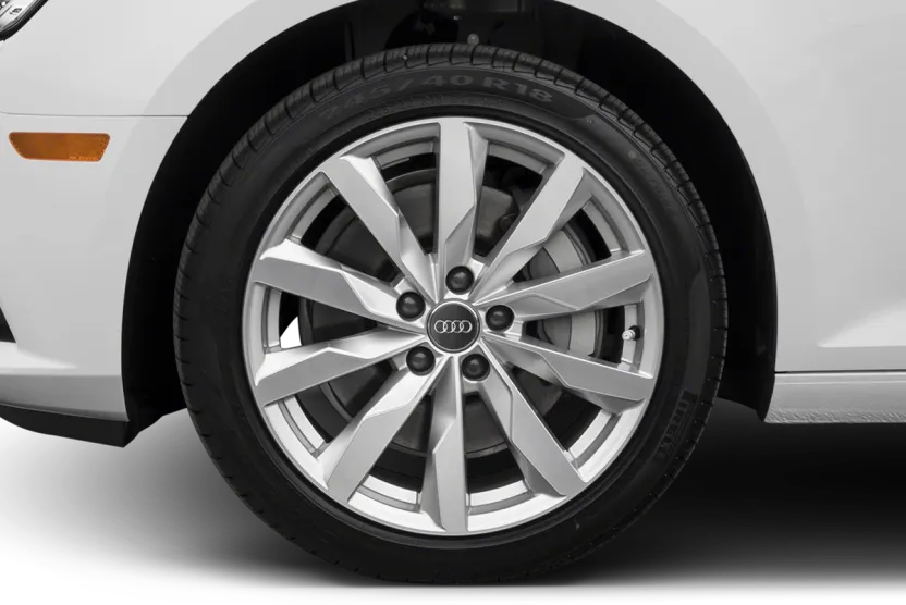 2018 Audi A4 2.0T Premium photo 1