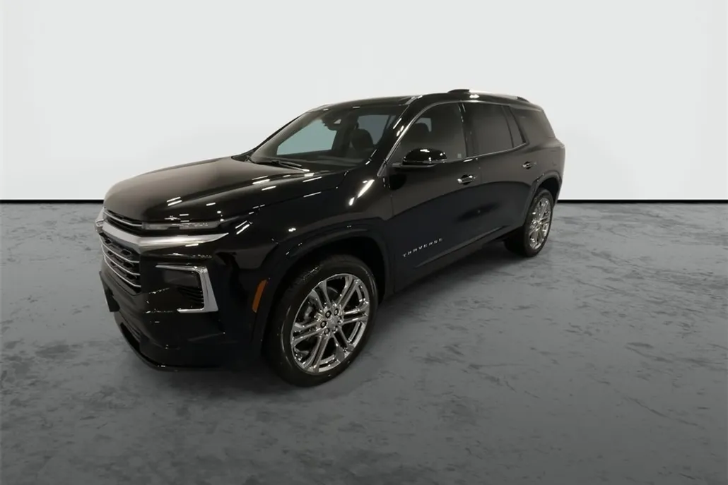 2026 Chevrolet Traverse High Country photo 1