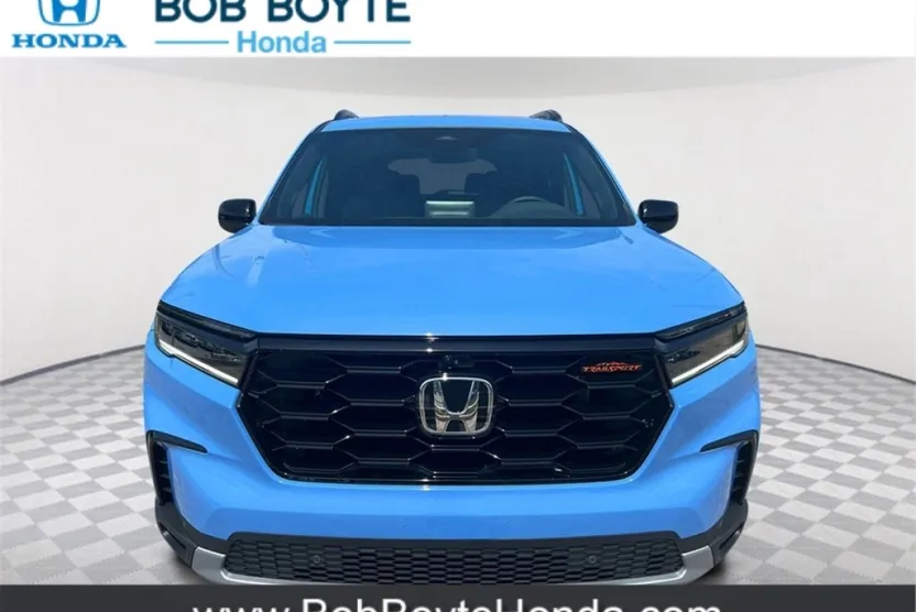 2025 Honda Pilot TrailSport photo 1