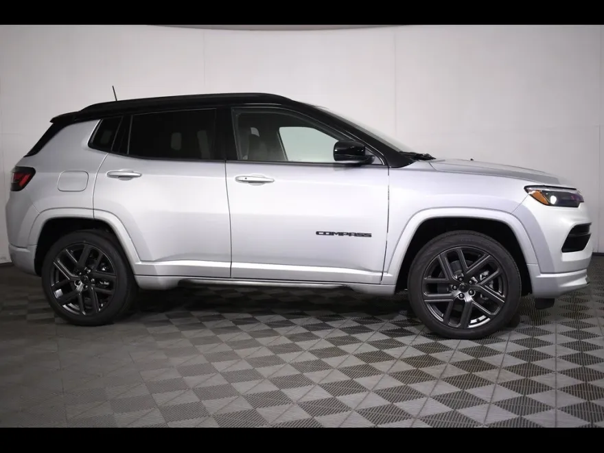 2025 Jeep Compass Limited photo 1