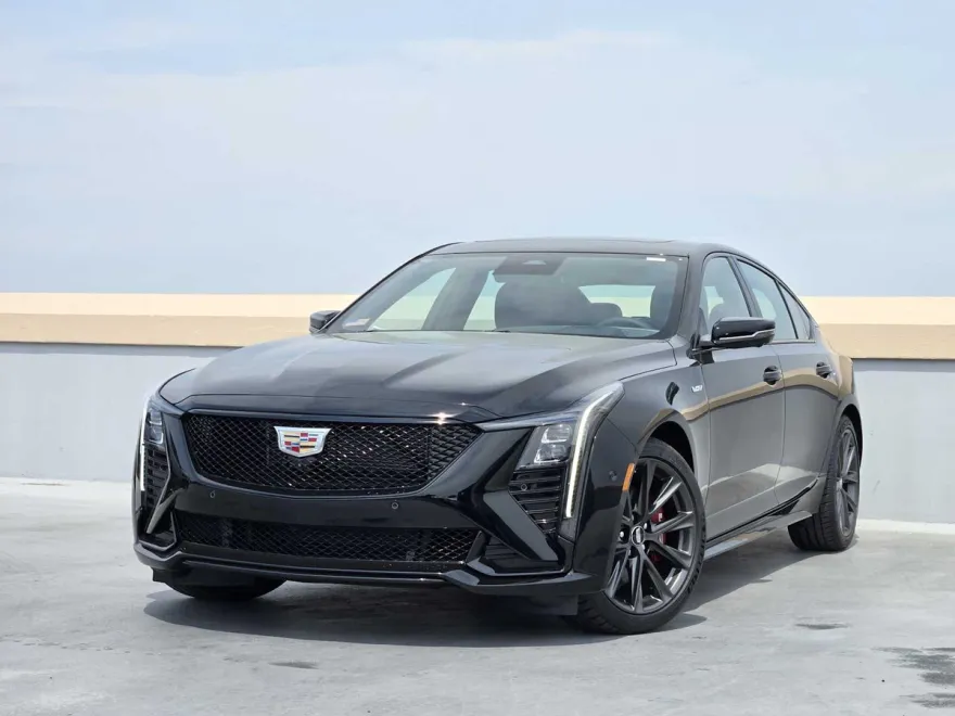2026 Cadillac CT5 V photo 1