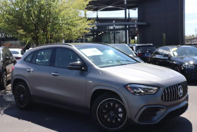 2025 Mercedes Benz GLA AMG 35 4MATIC photo 1