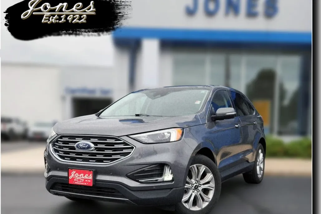 2023 Ford Edge Titanium photo 1