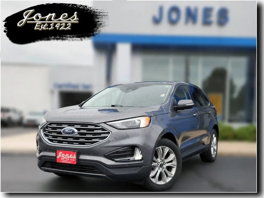 2023 Ford Edge Titanium photo 1