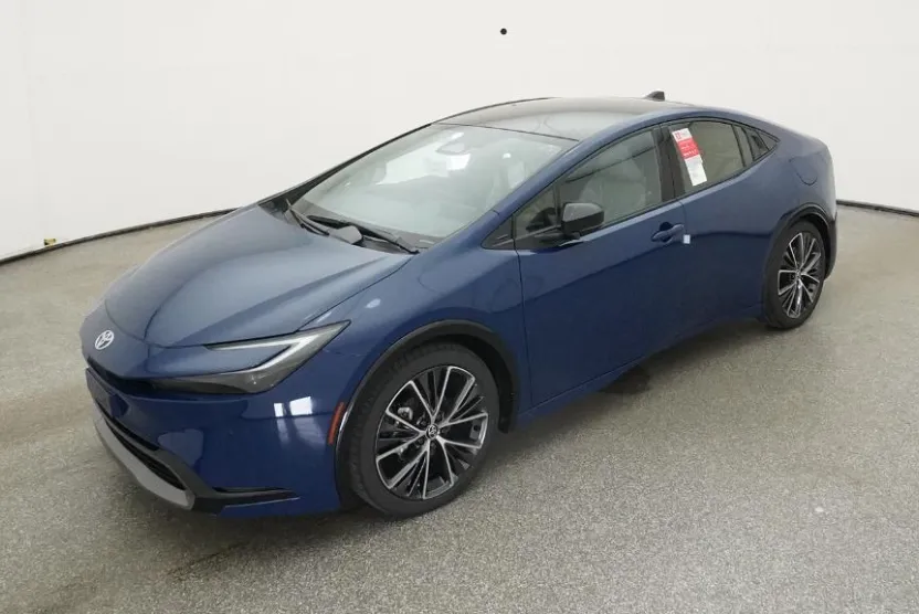2026 Toyota Prius Limited photo 1