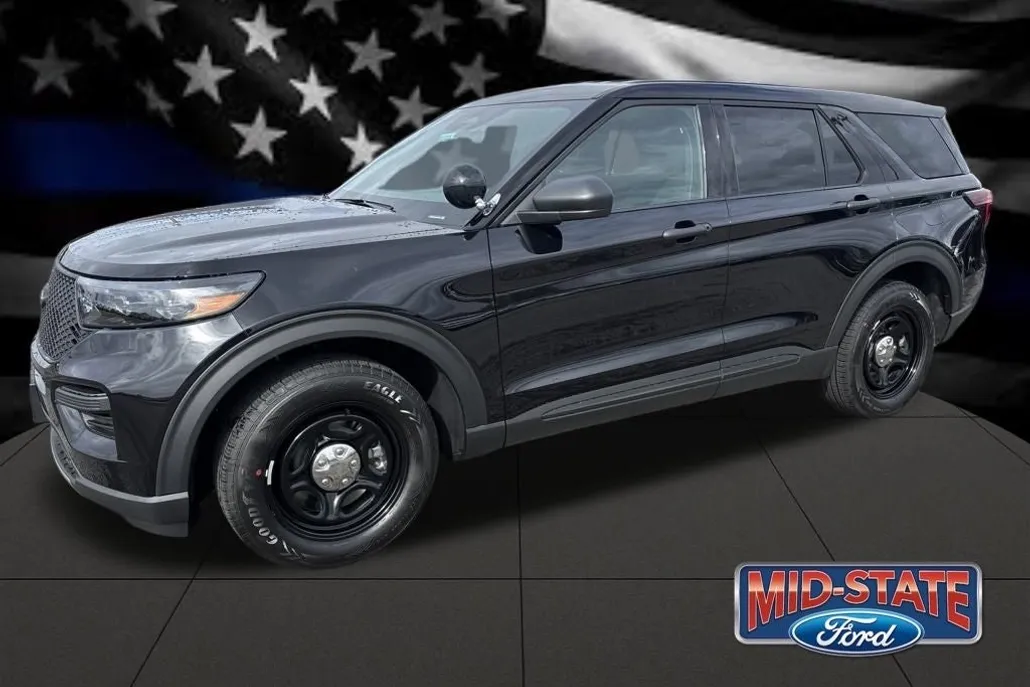 2025 Ford Explorer photo 1