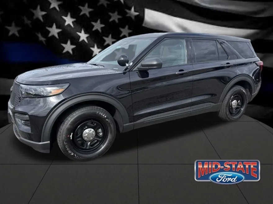 2025 Ford Explorer photo 1