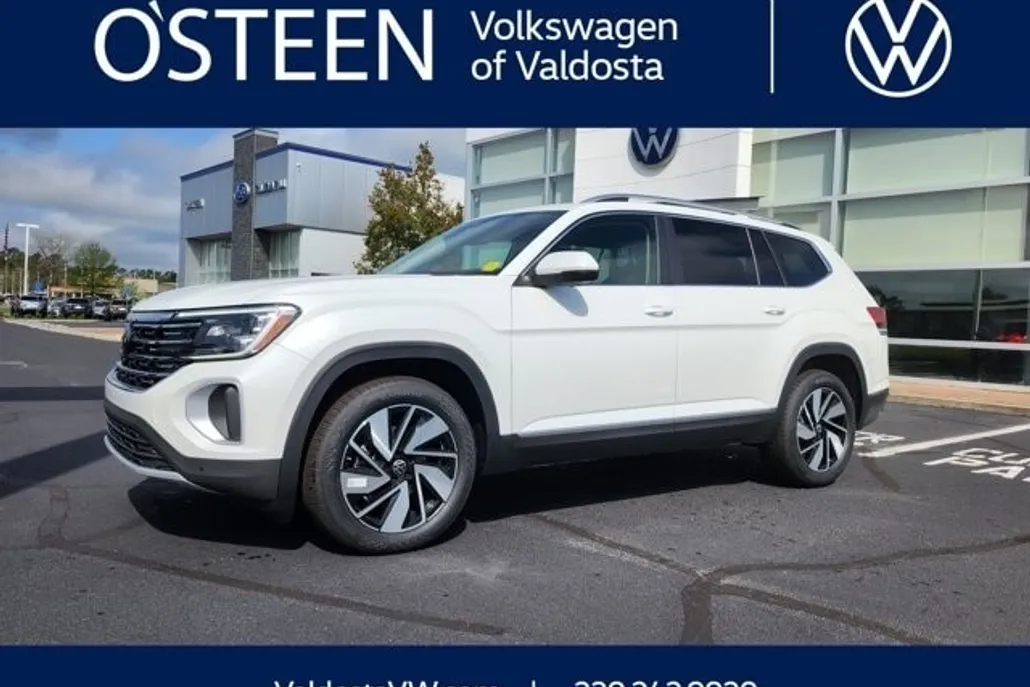 2025 Volkswagen Atlas SEL photo 1
