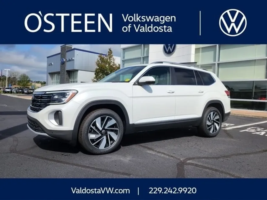 2025 Volkswagen Atlas SEL photo 1