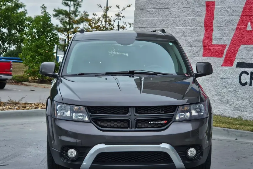 2017 Dodge Journey Crossroad photo 1