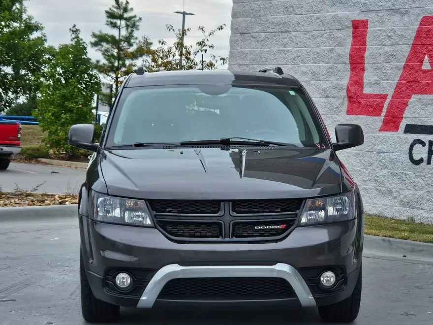 2017 Dodge Journey Crossroad photo 1