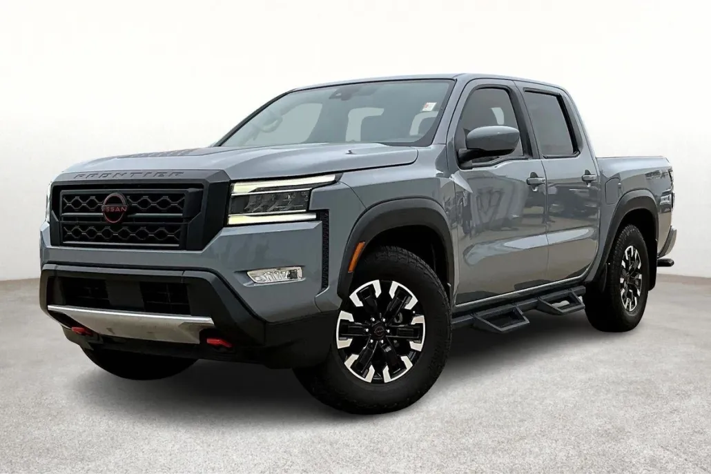 2023 Nissan Frontier PRO-X photo 1