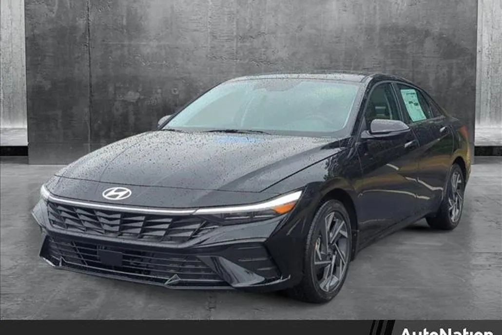 2025 Hyundai Elantra Hybrid Limited photo 1