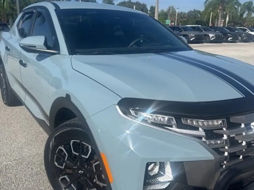 2022 Hyundai Santa Cruz SEL photo 2