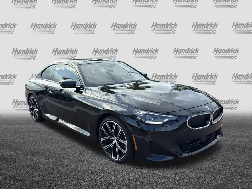 2024 Bmw 230i photo 1