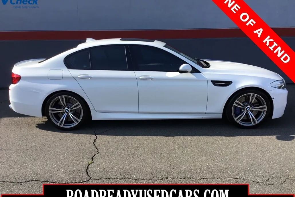 2013 Bmw M5 5 Sedan photo 1