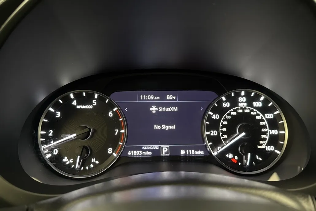 2022 Infiniti QX50 Luxe photo 1