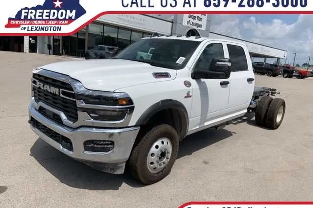 2025 Ram 3500 Tradesman photo 1