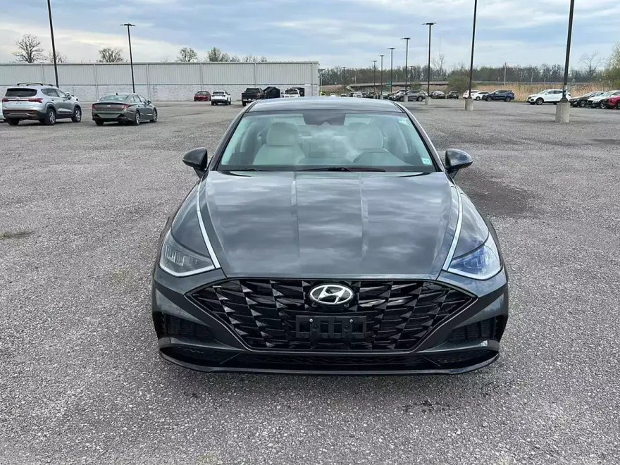 2023 Hyundai Sonata SEL photo 1