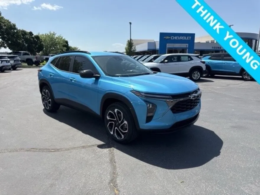 2025 Chevrolet Trax photo 1