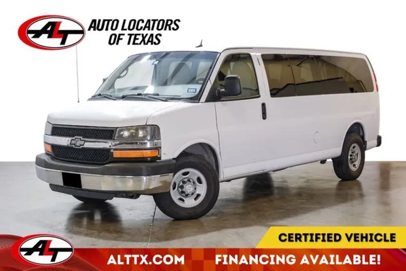 2015 Chevrolet Express LT 3500 Passenger photo 1