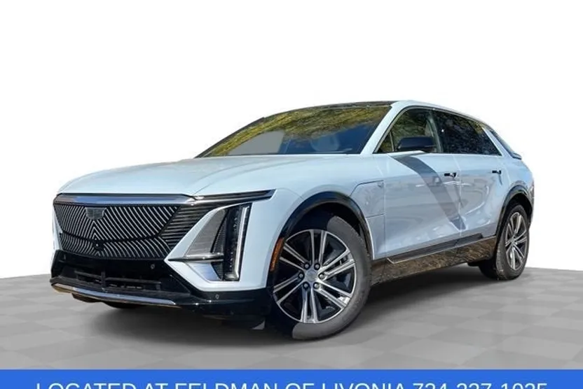 2024 Cadillac Lyriq Luxury photo 1