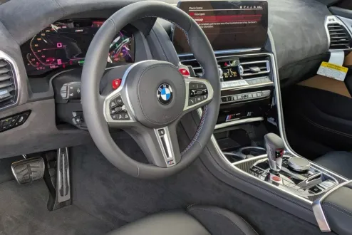 2025 Bmw M8 Competition Convertible photo 3