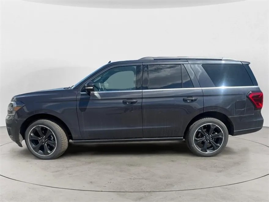2024 Ford Expedition Limited photo 1