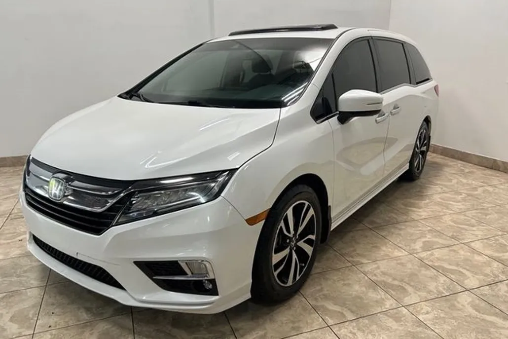 2020 Honda Odyssey Elite photo 1
