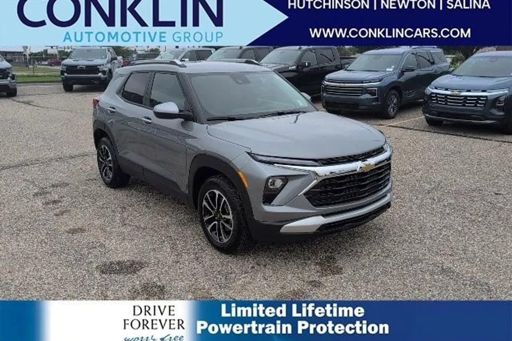 2026 Chevrolet Trailblazer LT photo 1