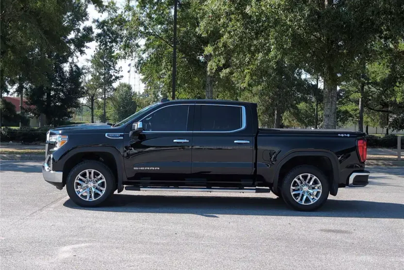 2019 Gmc Sierra 1500 SLT photo 1