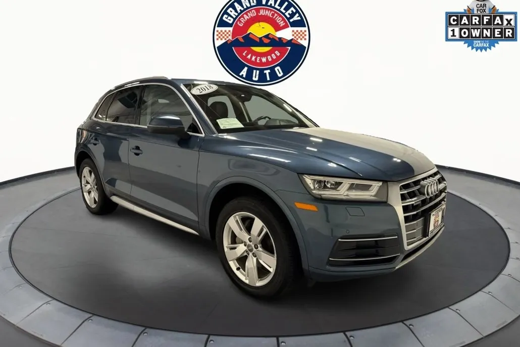 2018 Audi Q5 Premium Plus photo 1