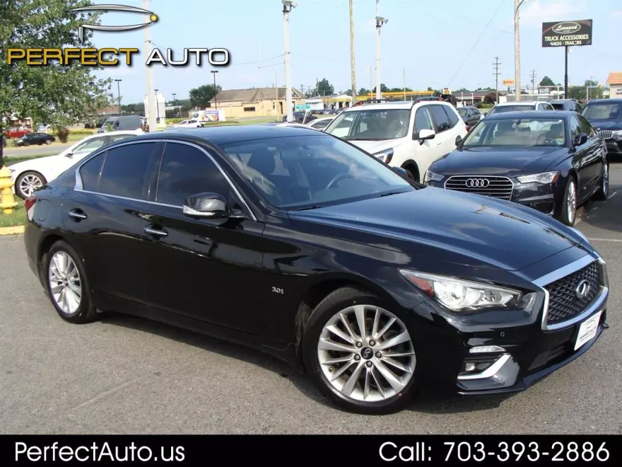 2019 Infiniti Q50 3.0t LUXE AWD photo 1