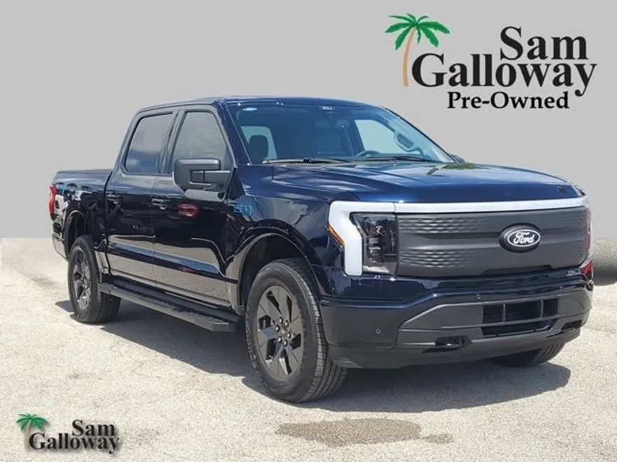 2025 Ford F-150 Lightning photo 1