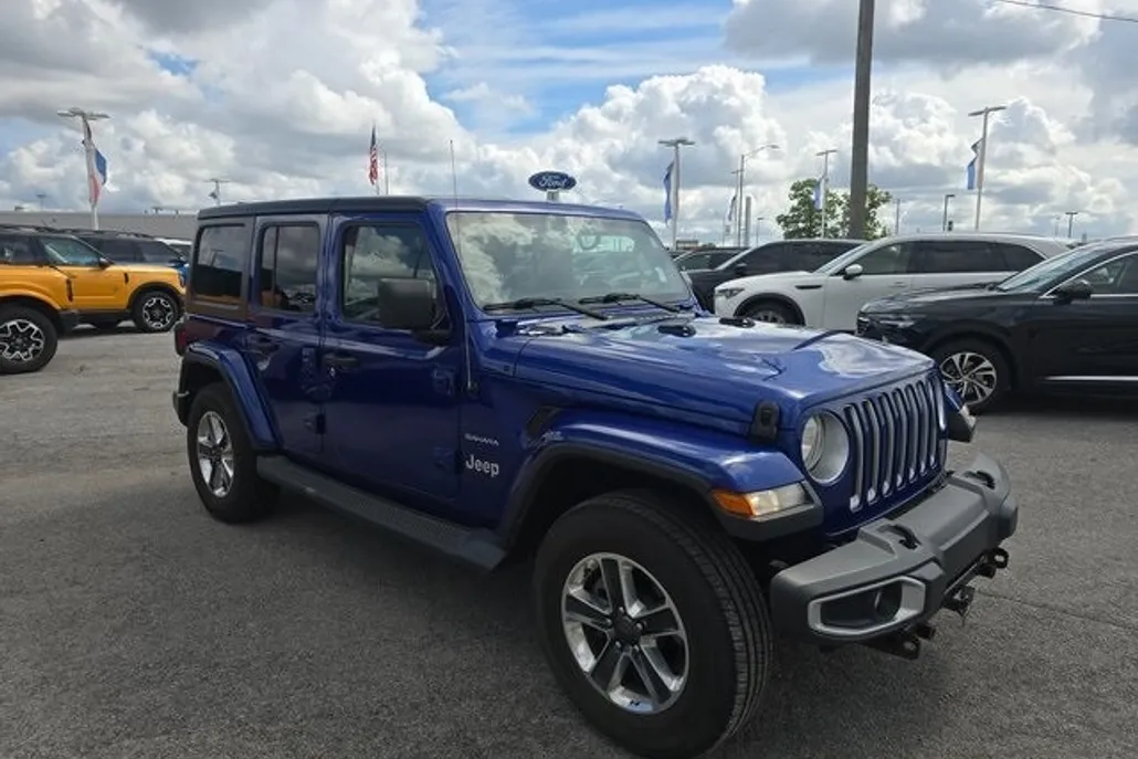 2018 Jeep Wrangler Unlimited Sahara photo 1