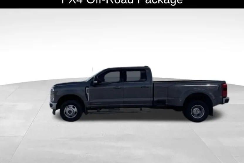 2024 Ford F-350 Lariat photo 1