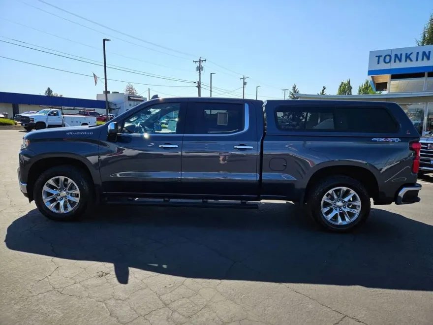 2022 Chevrolet Silverado 1500 LTZ photo 1