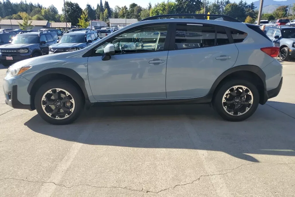 2021 Subaru Crosstrek Premium photo 1