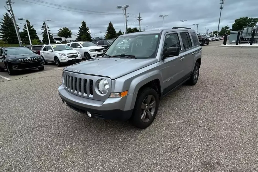 2015 Jeep Patriot High Altitude Altitude Edition photo 1