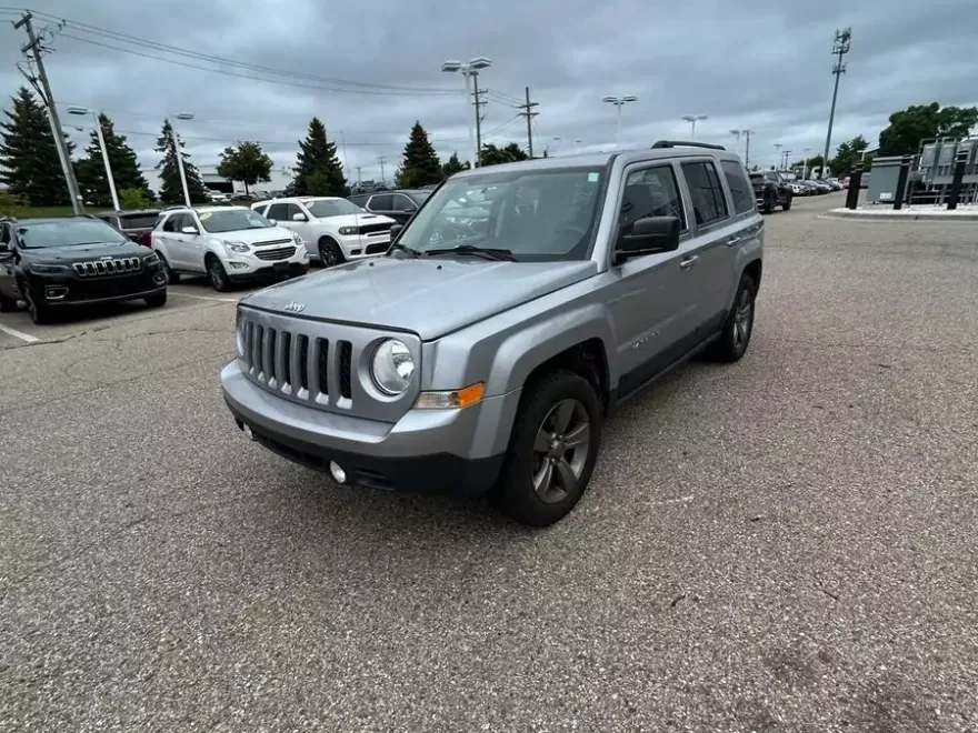 2015 Jeep Patriot High Altitude Altitude Edition photo 1