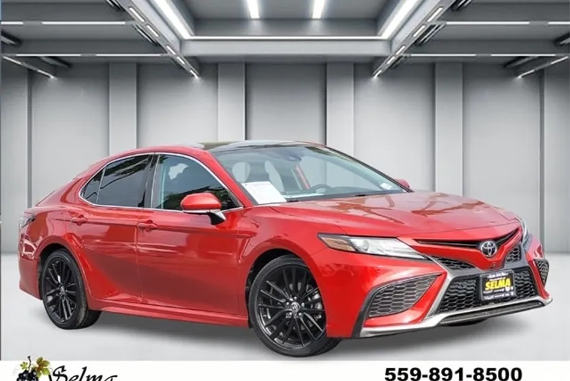 2021 Toyota Camry XSE V6 photo 1