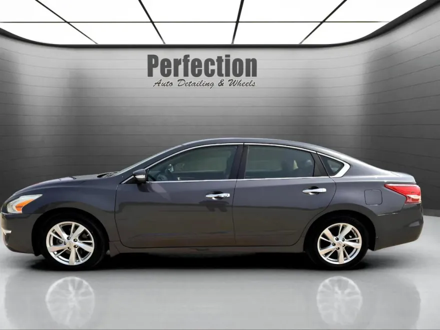 2013 Nissan Altima 2.5 SL photo 1