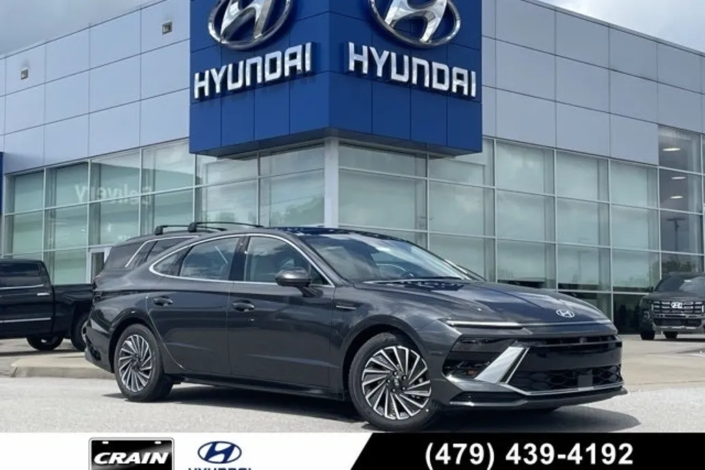 2025 Hyundai Sonata Hybrid Limited photo 1