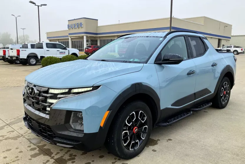 2024 Hyundai Santa Cruz XRT photo 1