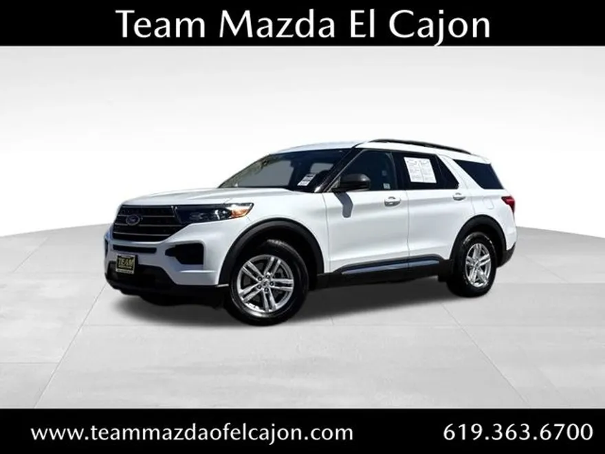 2022 Ford Explorer XLT photo 1