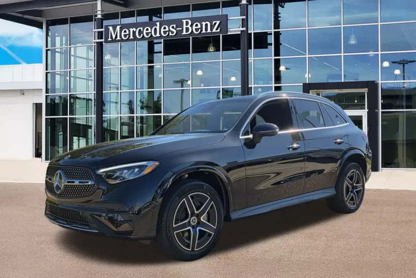 2026 Mercedes Benz GLC 300 photo 1