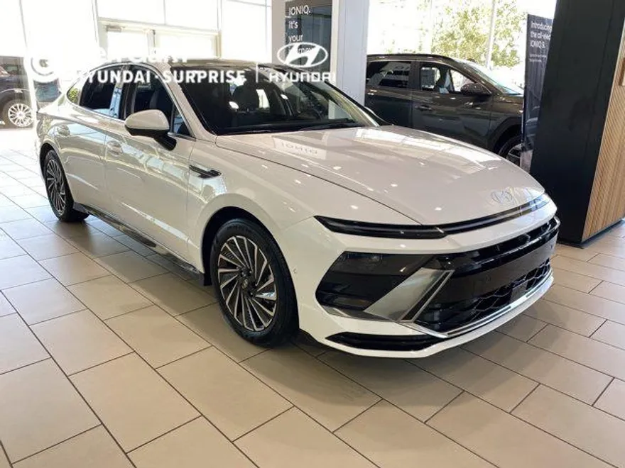 2025 Hyundai Sonata Hybrid Limited photo 1