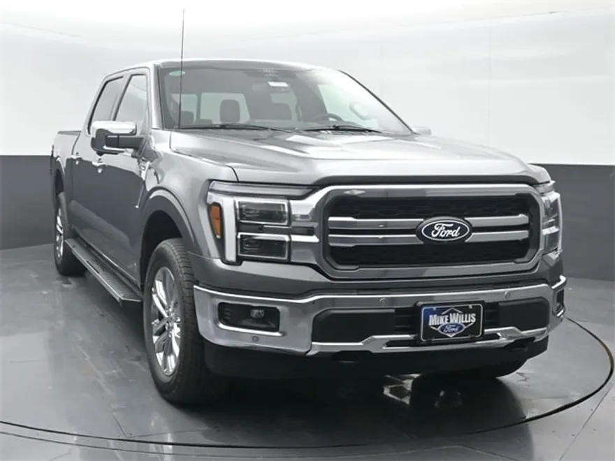 2025 Ford F-150 Lariat photo 1