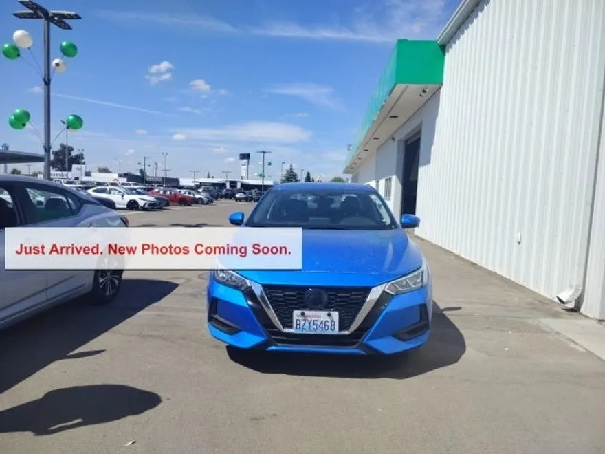 2021 Nissan Sentra SV photo 1