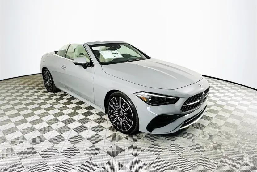 2026 Mercedes Benz CLE 300 4MATIC Cabriolet photo 1